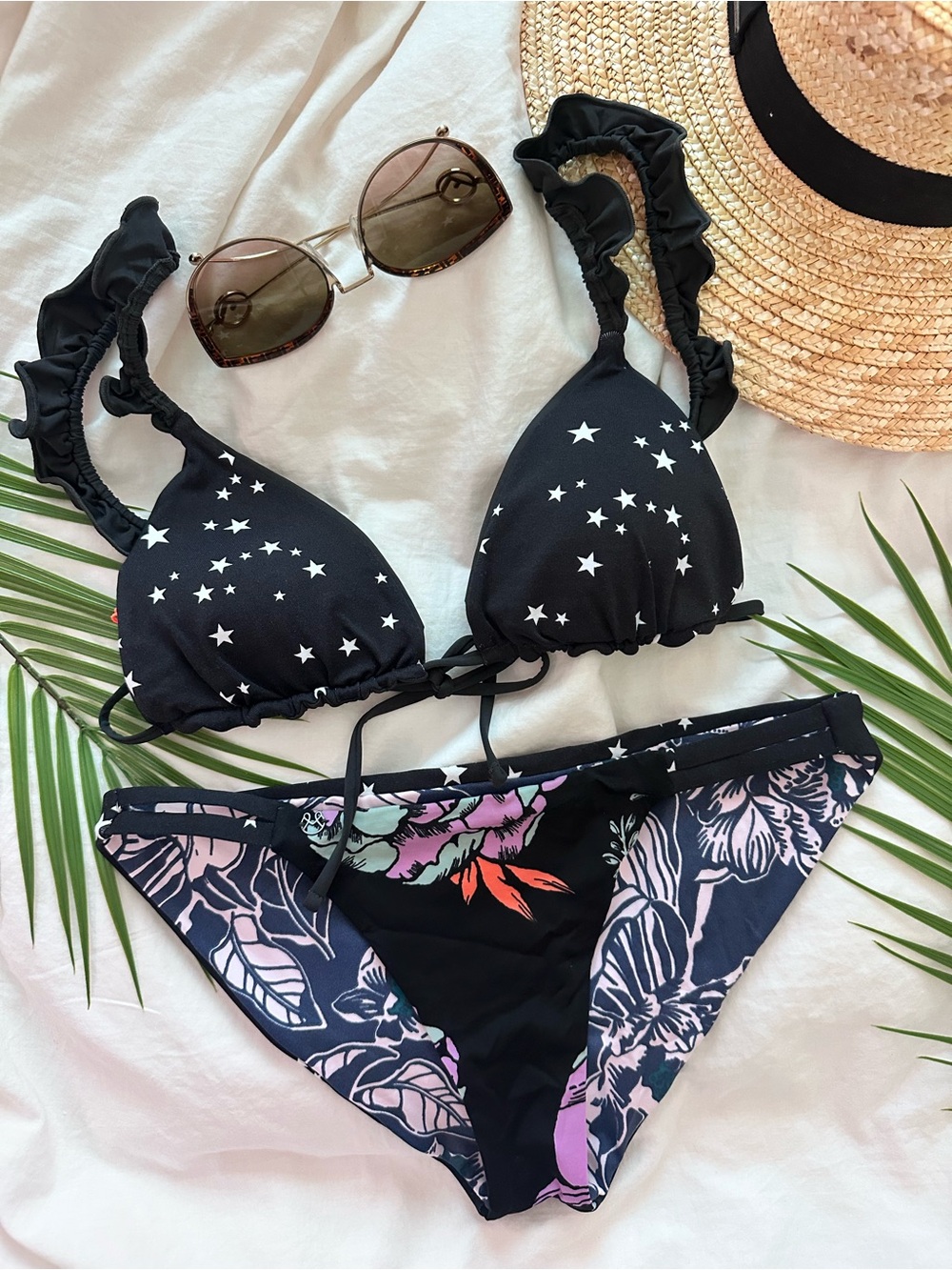 Maaji Obsidian Starry Pirouette Reversible Bikini Top | Tab Side Bottom